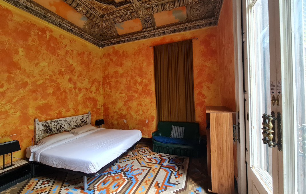 Transfert - Hostal -
Barcelona - Borne-centro