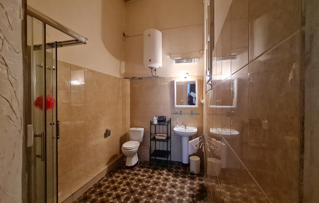 Transfert - Hostal -
Barcelona - Borne-centro