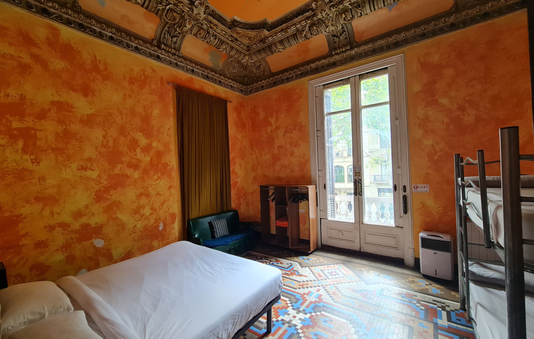 Transfert - Hostal -
Barcelona - Borne-centro