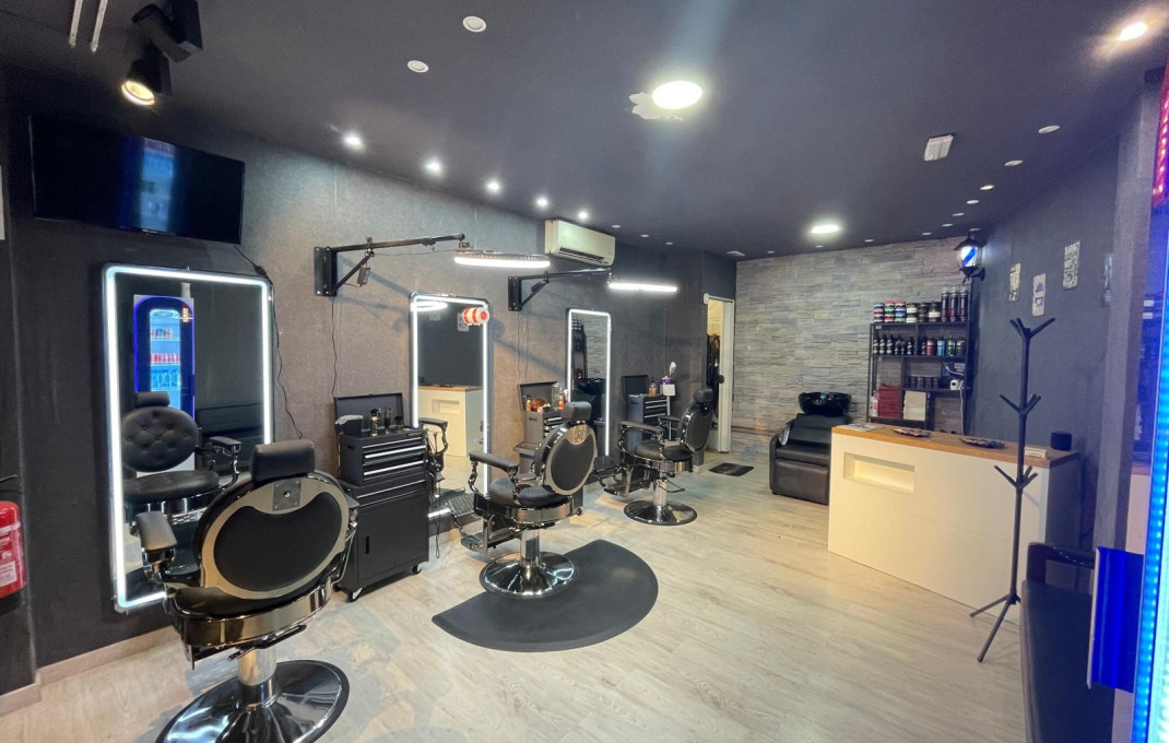 Traspaso - Peluquerias y Estetica -
Barcelona - Les corts