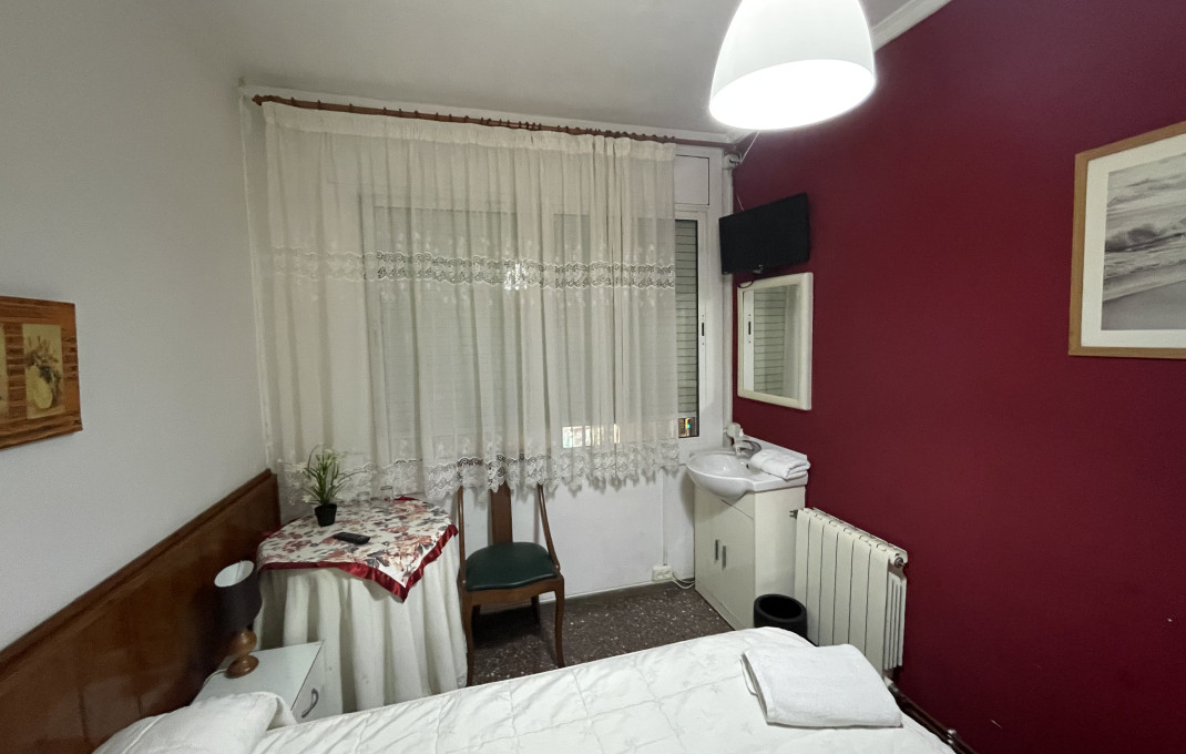 Traspaso - Hostal -
Barcelona - Sants