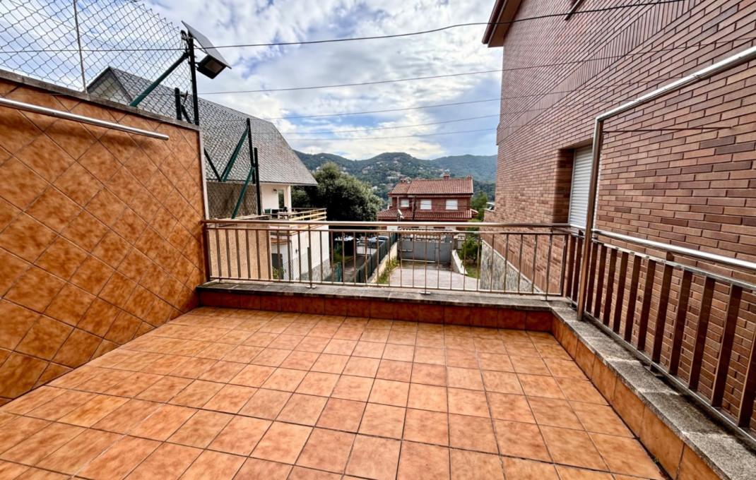 Venta - Casa -
Martorelles