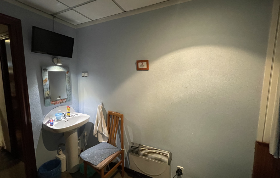 Traspaso - Hostal -
Barcelona - Sants