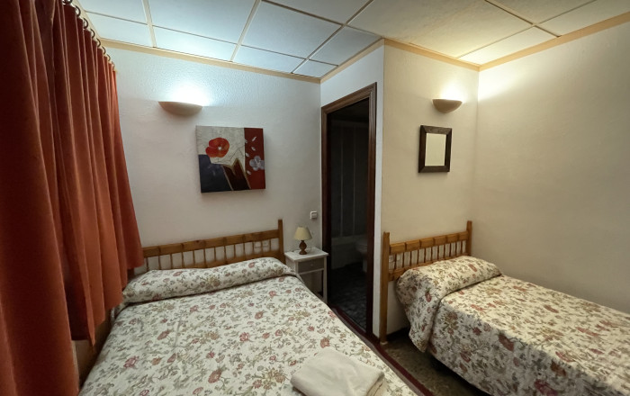 Traspaso - Hostal -
Barcelona - Sants
