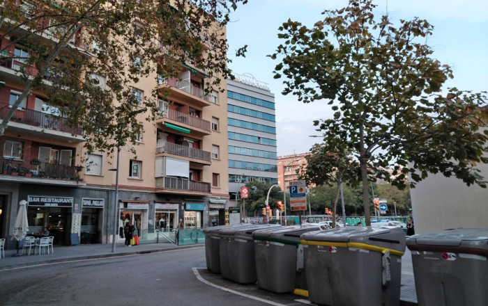 Venta - Local comercial -
Barcelona - Sants