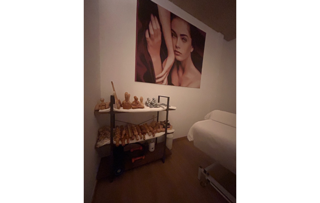 Traspaso - Peluquerias y Estetica -
Castelldefels