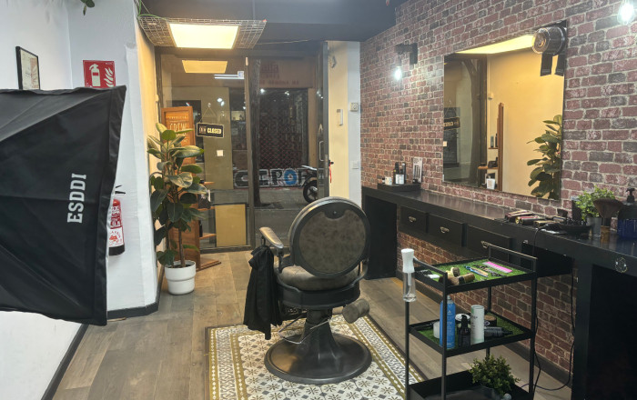 Traspaso - Peluquerias y Estetica -
Barcelona - Gràcia