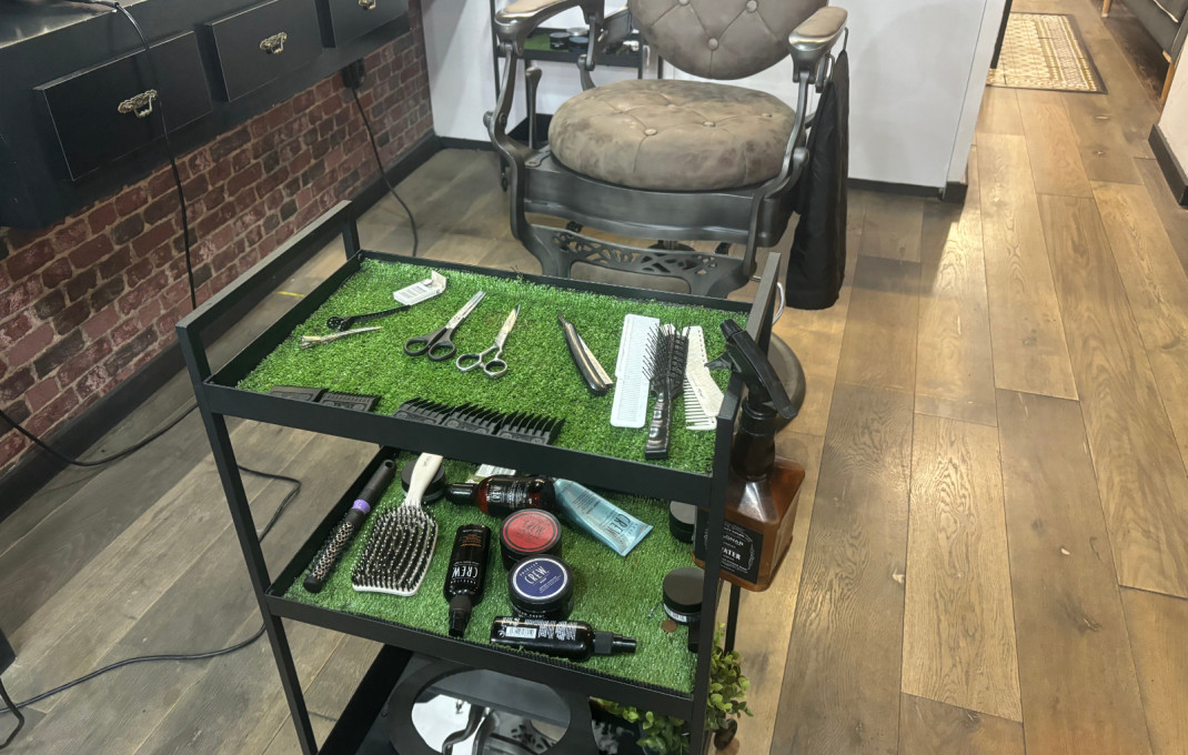 Traspaso - Peluquerias y Estetica -
Barcelona - Gràcia