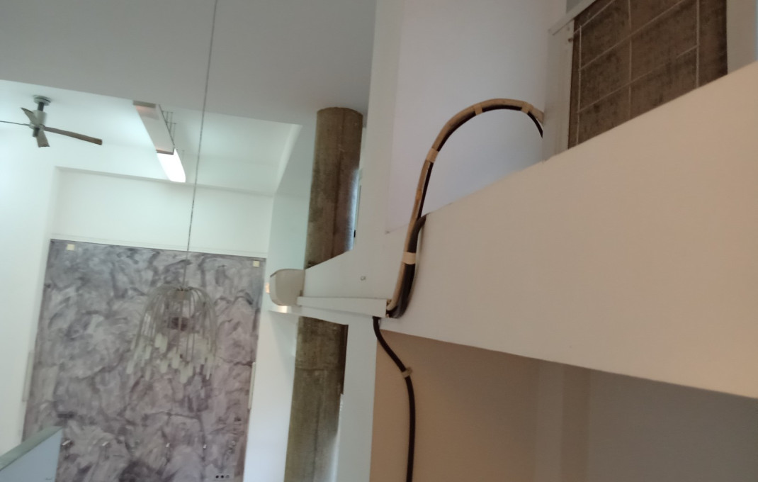 Alquiler - Local comercial -
Mataró