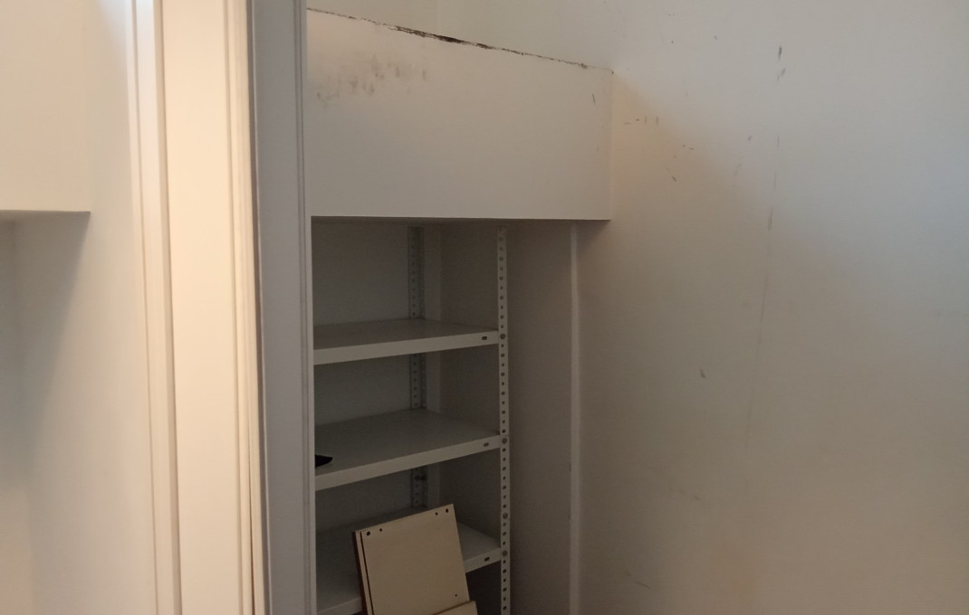 Alquiler - Local comercial -
Mataró