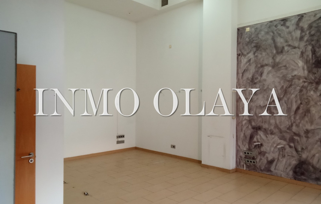 Alquiler - Local comercial -
Mataró