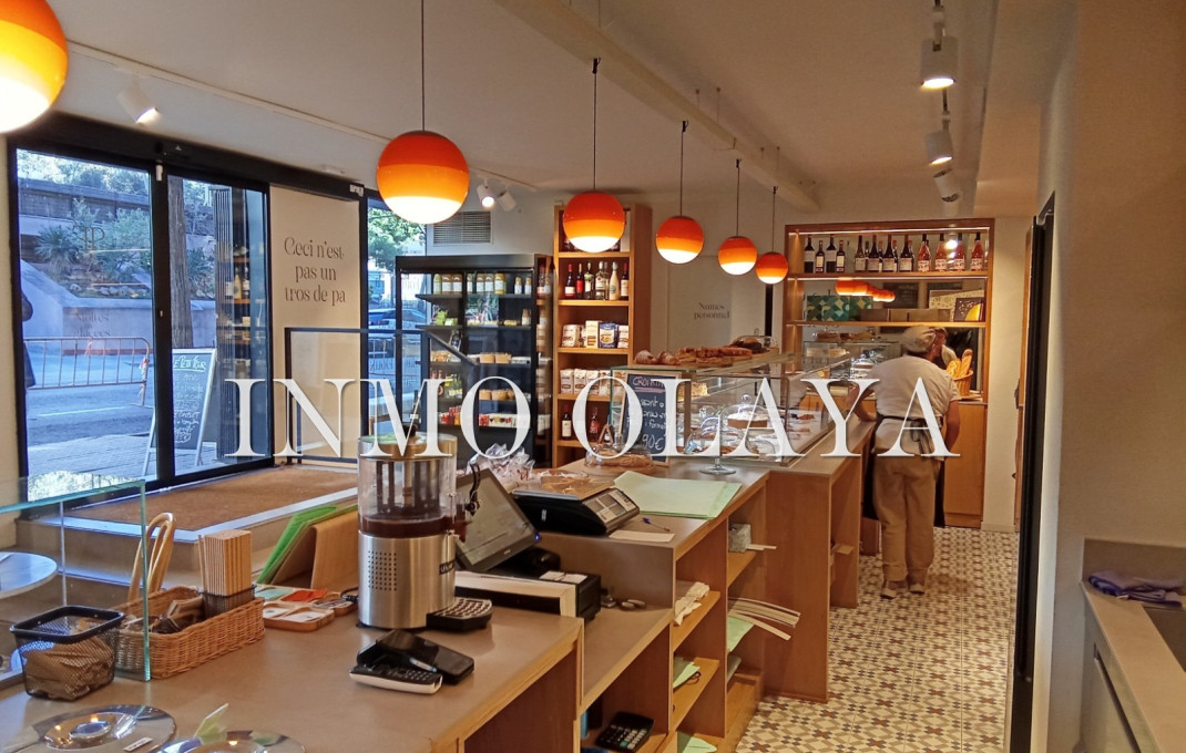 Transfert - Bar-Cafeteria -
Barcelona - Les corts