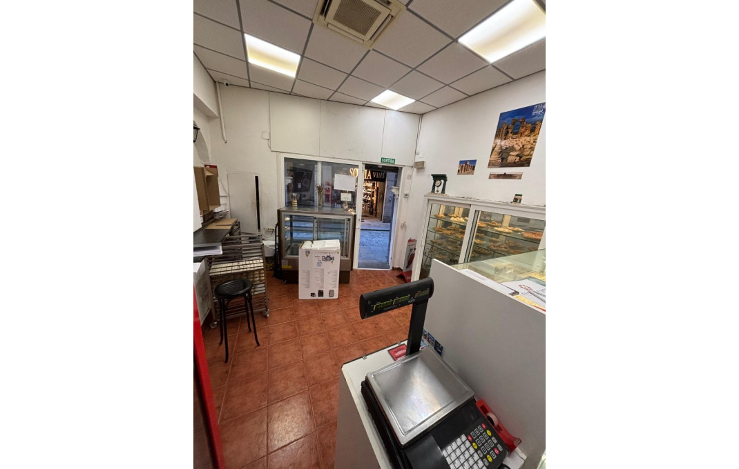 Traspaso - Obradores y/o Panaderias -
Girona