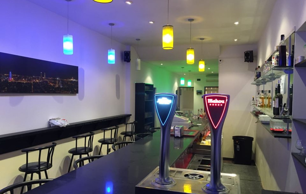 Transfert - Bar Copas Musical -
Barcelona - Raval