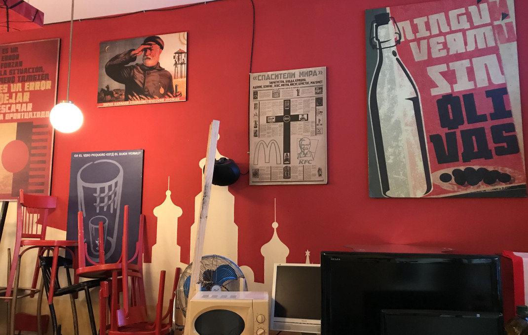 Transfer - Bar Copas Musical -
Barcelona - Poble Sec-montjuïc