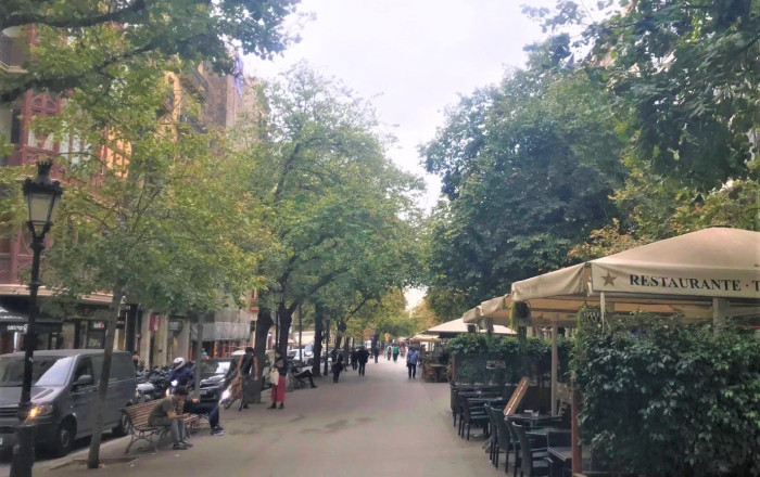 Location longue durée - Restaurant -
Barcelona - Eixample Derecho