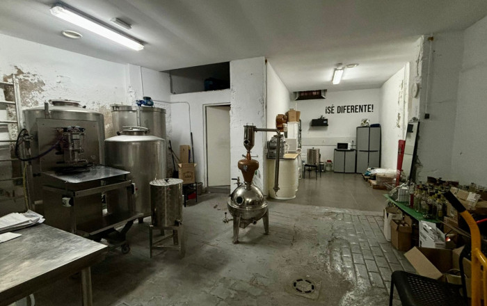 Transfert - cuisine industrielle -
Barcelona - Borne-centro