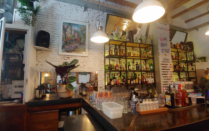 Traspaso - Bar Copas Musical -
Barcelona - Gótico