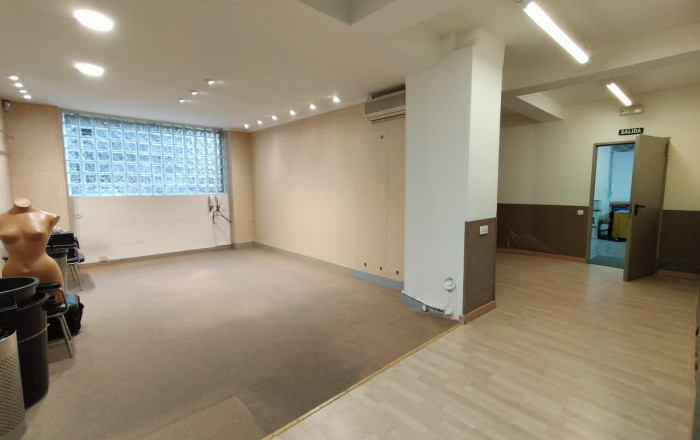 Revente - Local comercial -
Barcelona - Sarria-Sant Gervasi