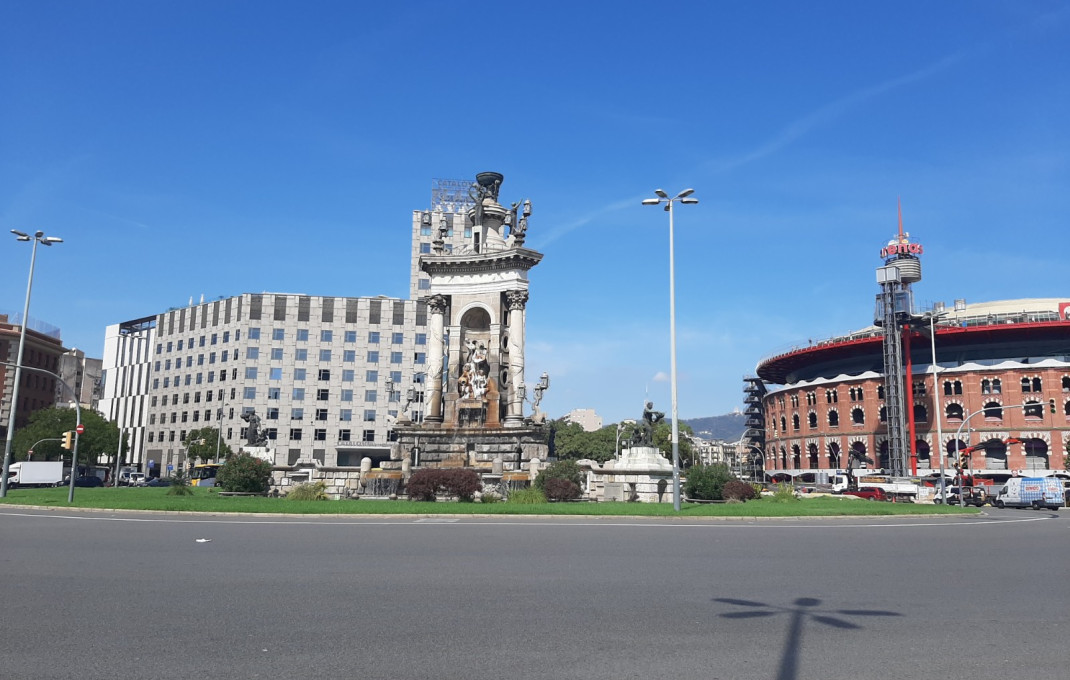 Venta - Local comercial -
Barcelona - Plaza España