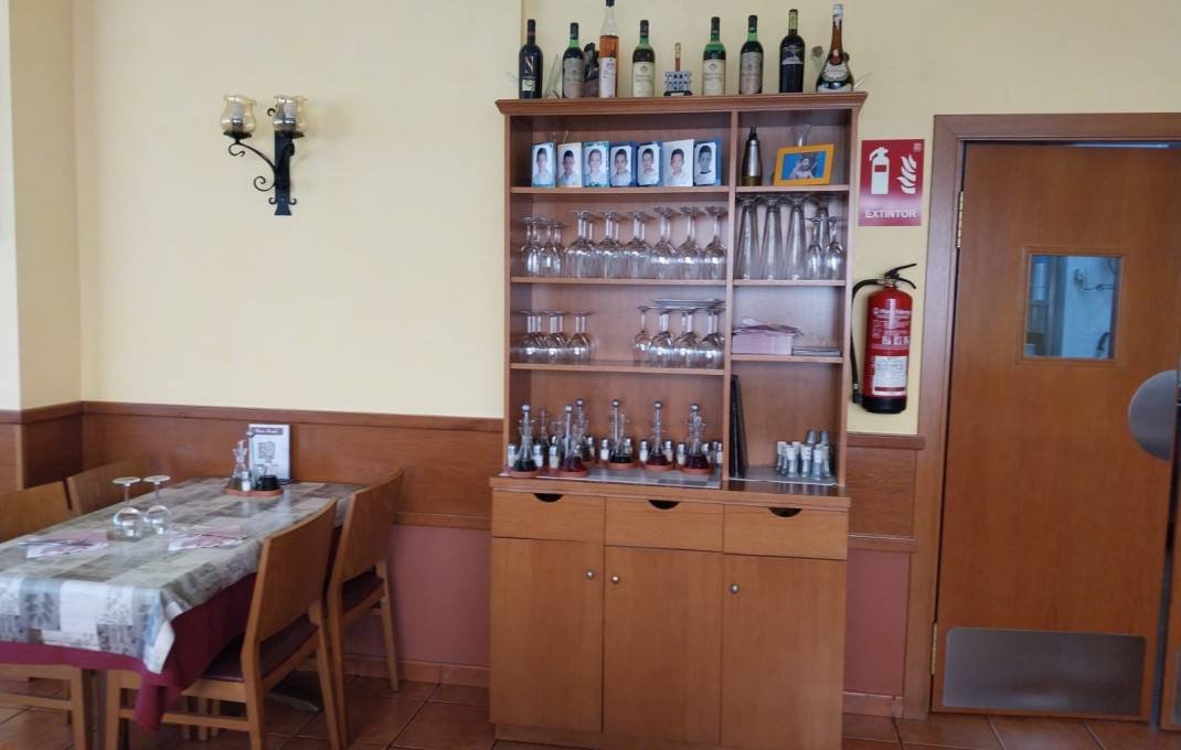 Venta - Bar Restaurante -
Santa Perpètua de Mogoda