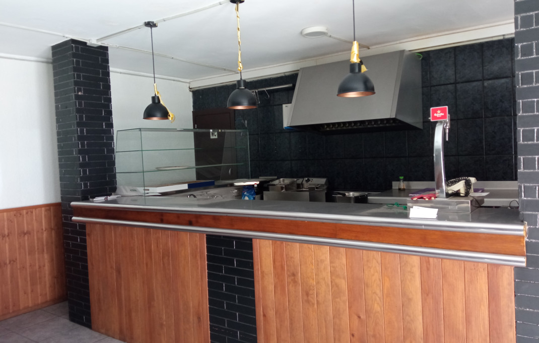 Revente - Bar- C1 -
Cerdanyola del Vall&egrave;s