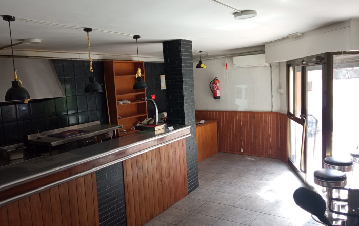 Revente - Bar- C1 -
Cerdanyola del Vall&egrave;s