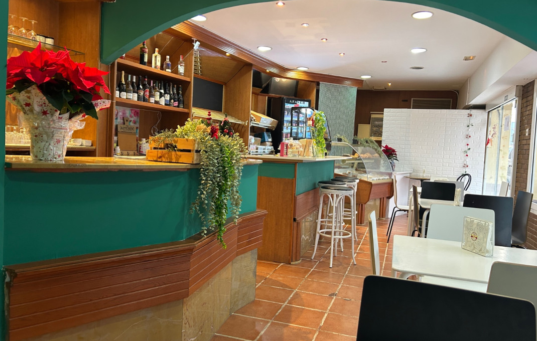 Traspaso - Cafeteria -
Sant Boi de Llobregat