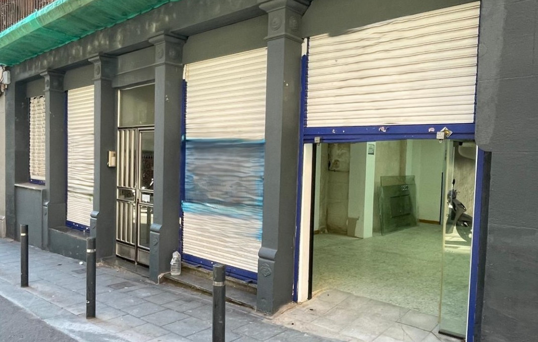 Alquiler - Local comercial -
Barcelona - Gràcia