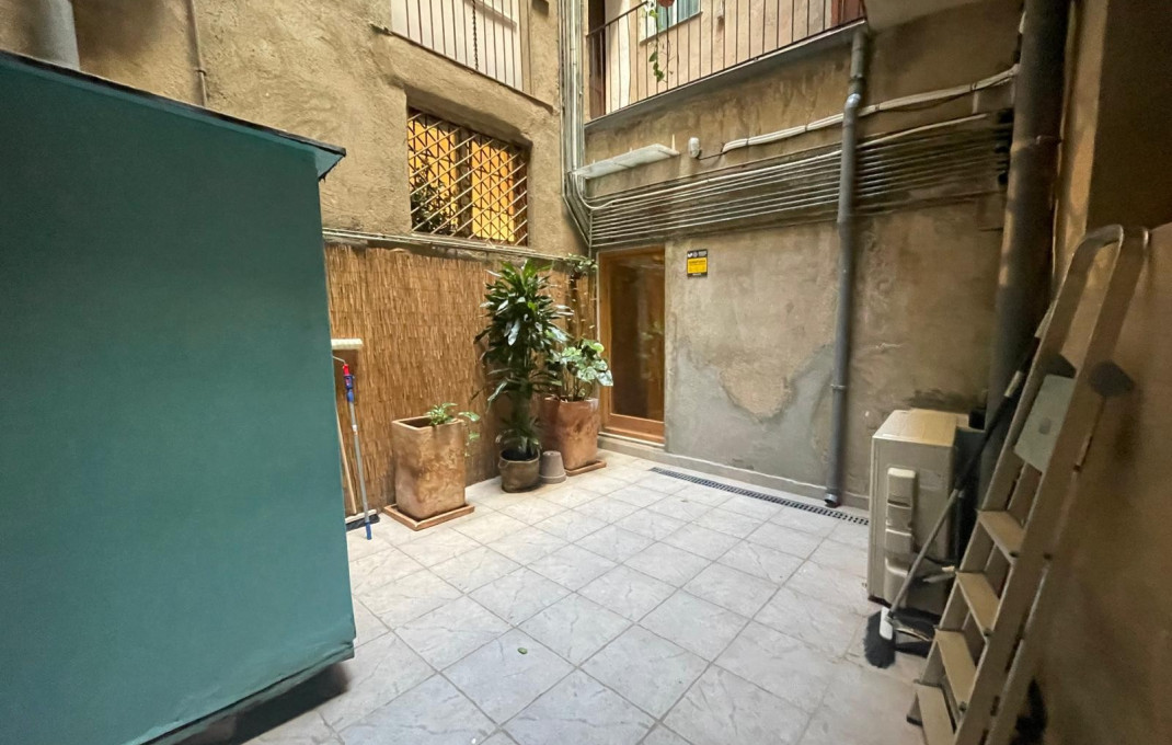 Venta - Local comercial -
Barcelona - Borne-centro