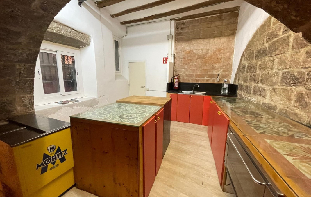 Venta - Local comercial -
Barcelona - Borne-centro