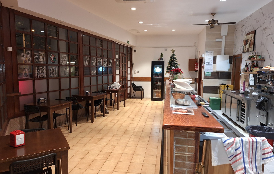 Transfert - Bar Restaurante -
Cornella de Llobregat - Centro