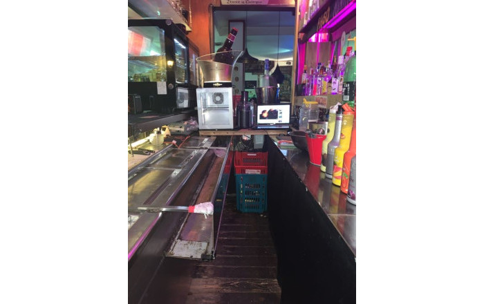 Transfert - Bar Copas Musical -
Barcelona - Eixample Izquierdo