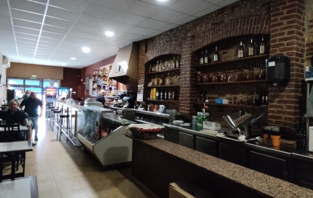 Venta - Bar Restaurante -
Sabadell