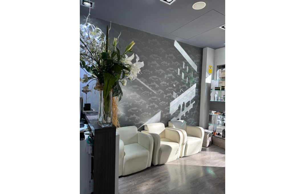 Traspaso - Peluquerias y Estetica -
Barcelona - Eixample