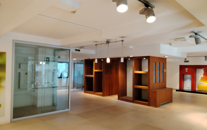 Venta - Local comercial -
Barcelona - Gràcia