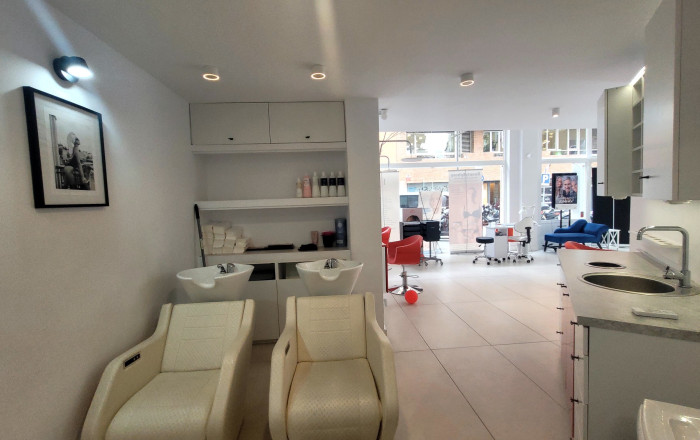 Transfert - Peluquerias y Estetica -
Barcelona - Sarria-Sant Gervasi