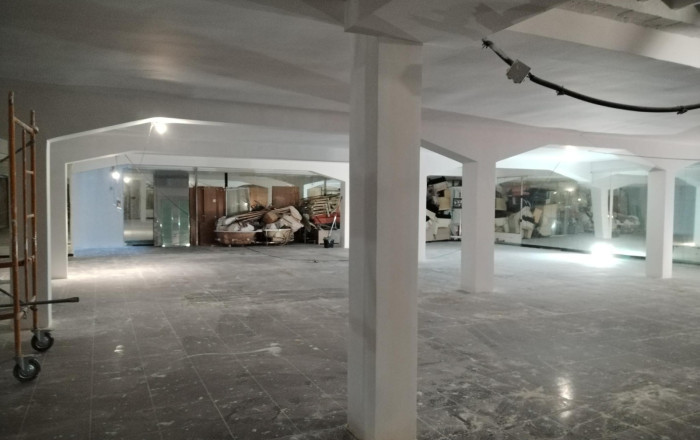 Rental - Local comercial -
Barcelona - Sarria-Sant Gervasi