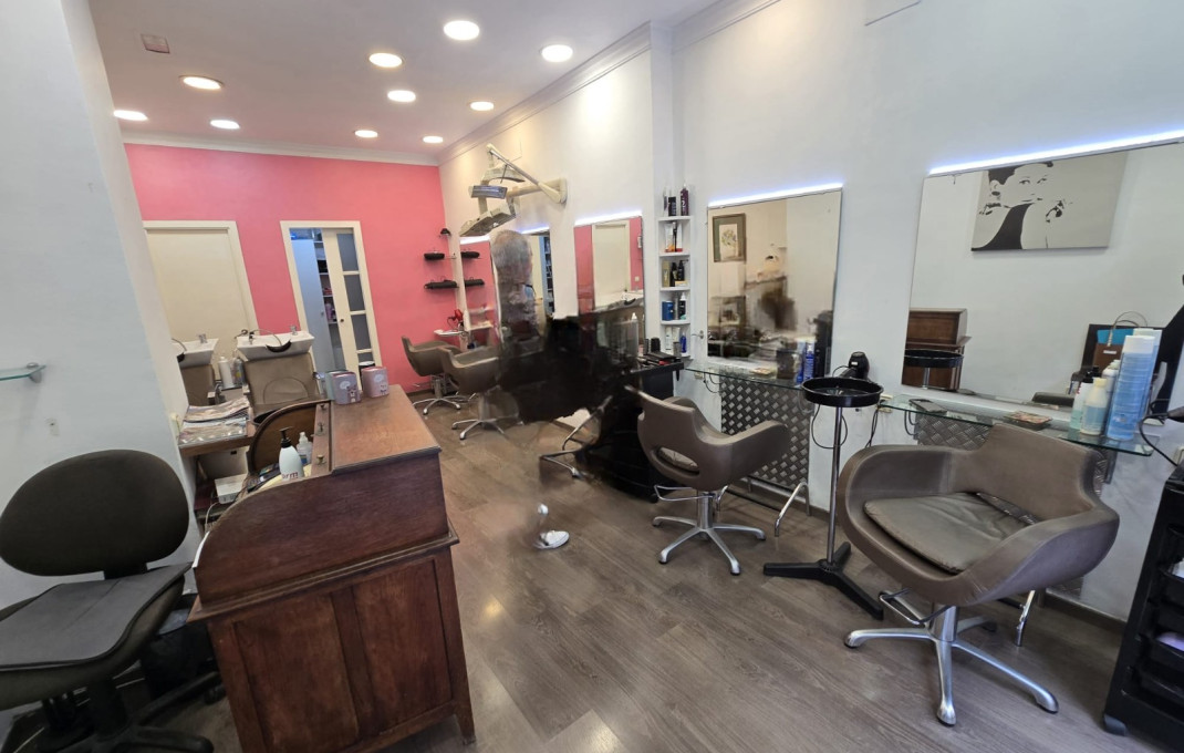 Transfer - Peluquerias y Estetica -
Barcelona - Sarria-Sant Gervasi