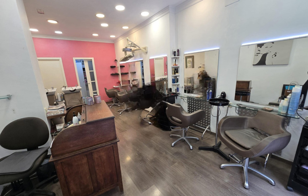 Transfer - Peluquerias y Estetica -
Barcelona - Sarria-Sant Gervasi