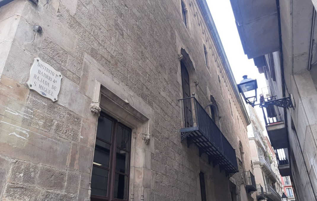 Venta - Local comercial -
Barcelona - Ciutat Vella