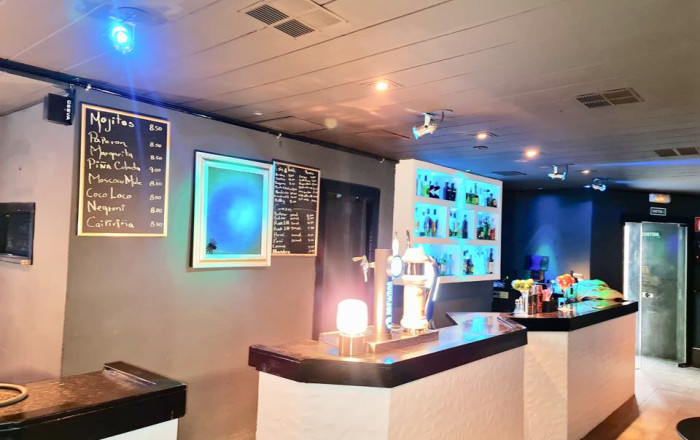 Transfert - Bar Copas Musical -
Barcelona - Galvany