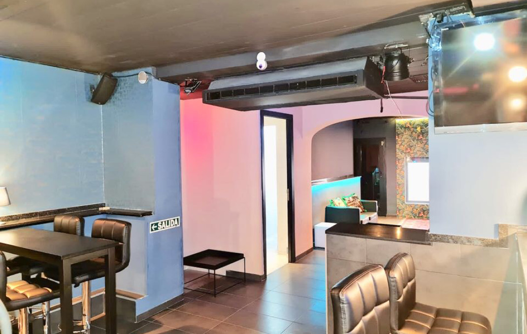 Transfert - Bar Copas Musical -
Barcelona - Galvany