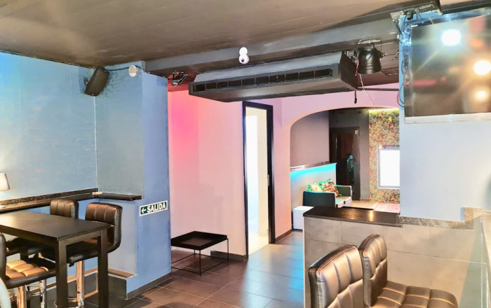 Transfert - Bar Copas Musical -
Barcelona - Galvany