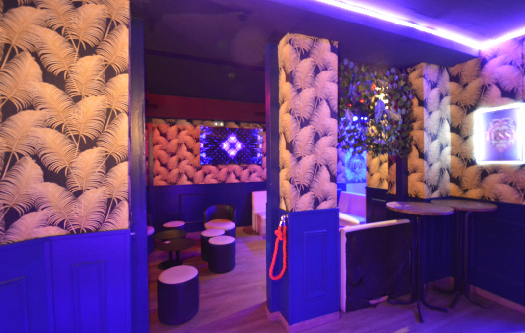 Transfert - Bar Copas Musical -
Barcelona - Eixample Izquierdo