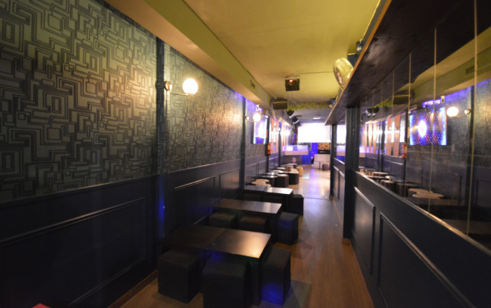 Transfert - Bar Copas Musical -
Barcelona - Eixample Izquierdo