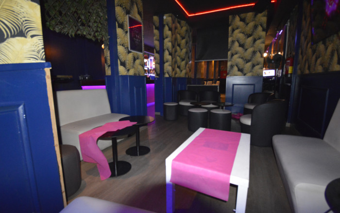 Transfert - Bar Copas Musical -
Barcelona - Eixample Izquierdo