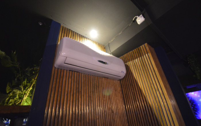 Transfert - Bar Copas Musical -
Barcelona - Eixample Izquierdo