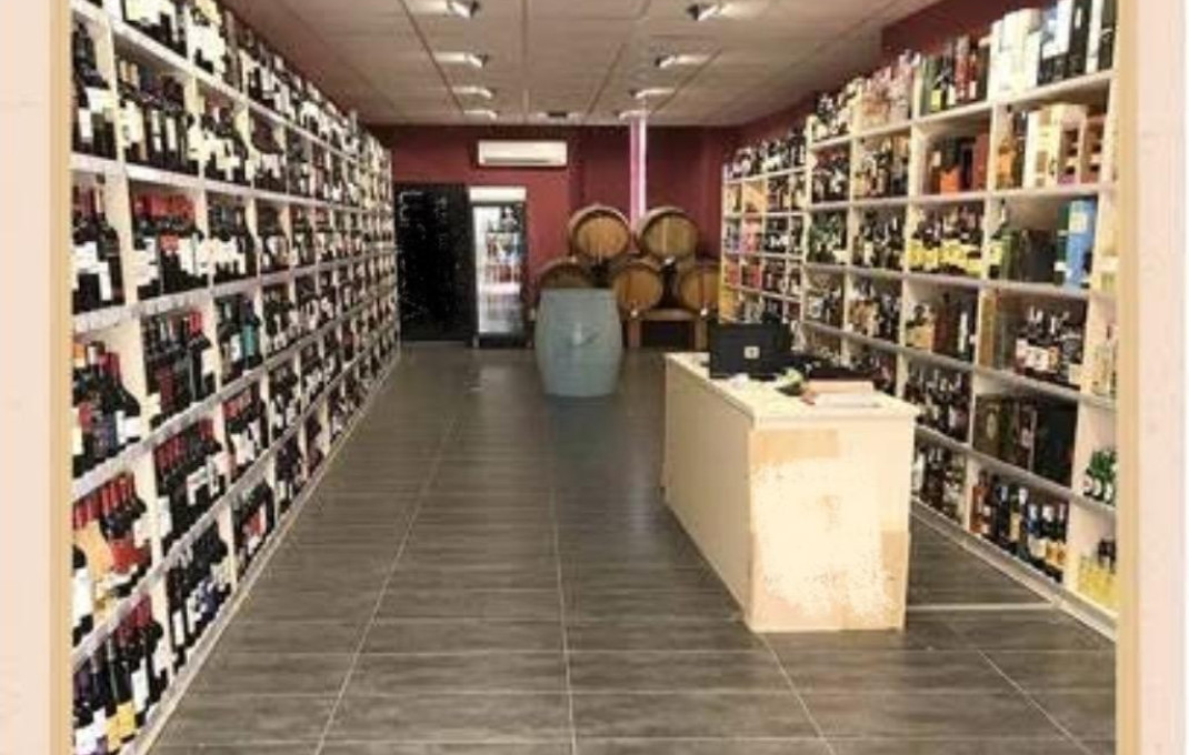 Traspaso - Bodega -
Mataró