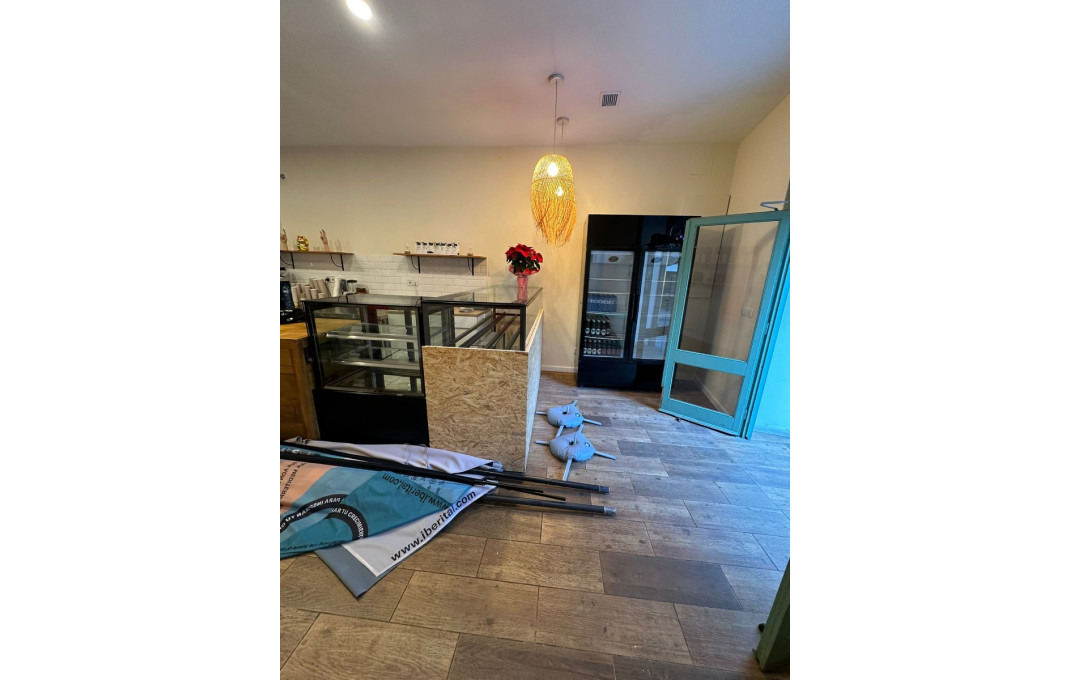 Traspaso - Obradores y/o Panaderias -
Sabadell